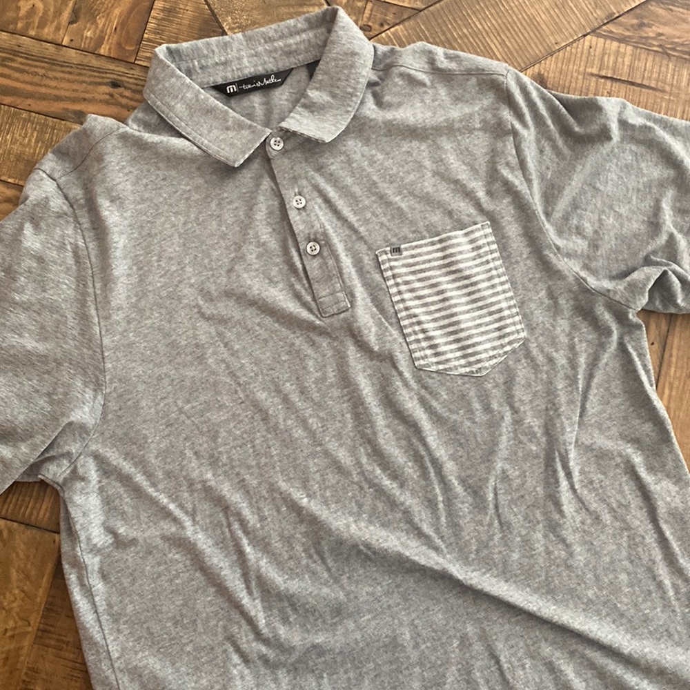 Travis Mathew Grey Golf Shirt.  Size L